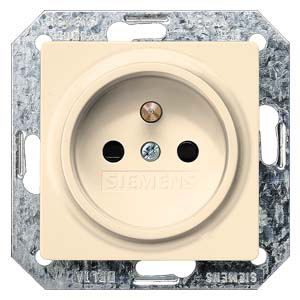 I-SYSTEM, ELECTRIC WHITE
SOCKET OUTLET 10/16A 250